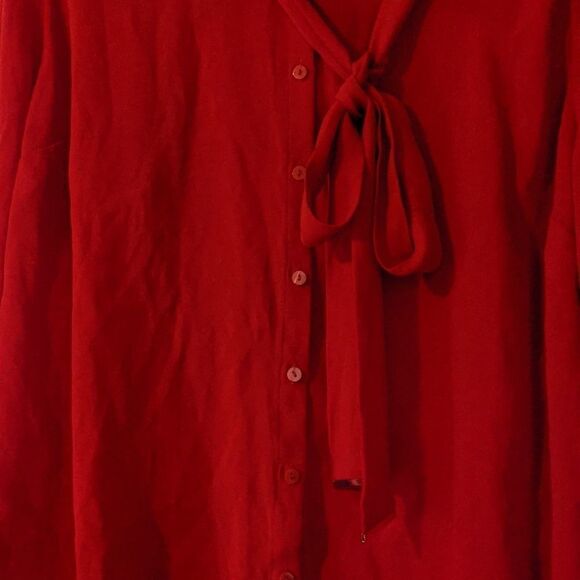 WORTHINGTON sheer blouse top red 3/4 sleeves Gorgeous 1X holidays Valentine's - Picture 3 of 8